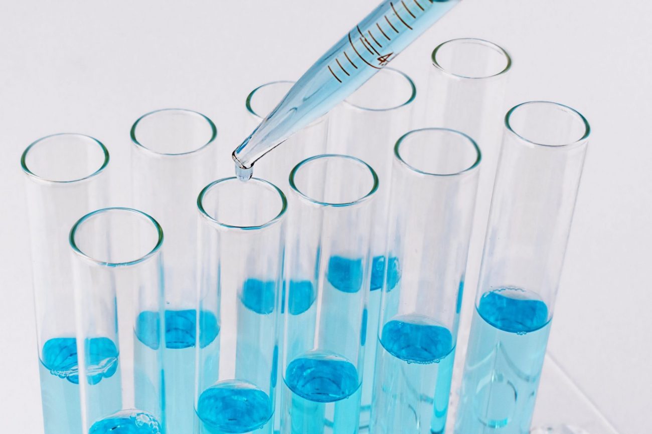 Photo of lab test tubes illustrates blog: "Pre-Employment Drug Tests in California: What You Need to Know"